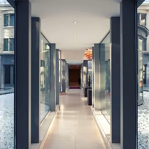 מלון Mercure Brussels Centre Midi ****