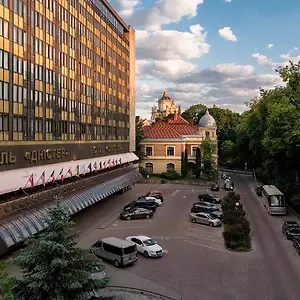 **** Otel Premier Dnister Ukrayna